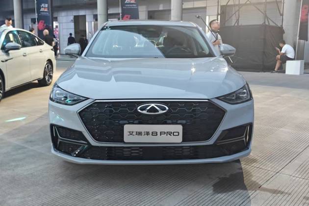 高通8155車機芯片，奇瑞艾瑞澤8 PRO 12.29萬起