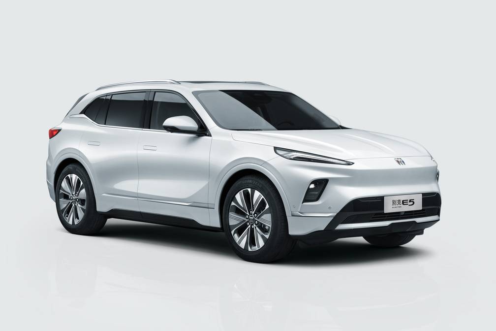 一口價14.99萬起，一旦自燃，包換新車，新別克E5誰敢跟？