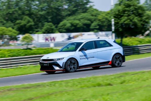 現(xiàn)代汽車N品牌IONIQ 5 N賽道體驗(yàn)日掣電開跑