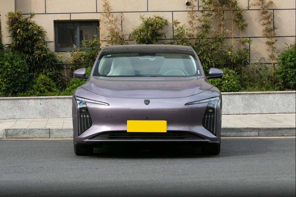 中大型C級車，僅10.99萬起，綜合續航1250km