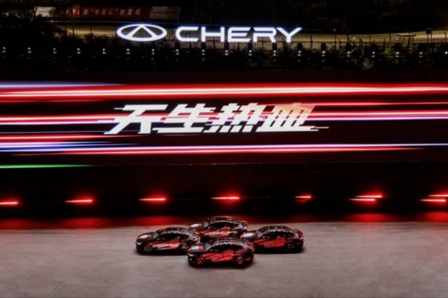 AE86退群警告！艾瑞泽8 PRO成秋名山新顶流？