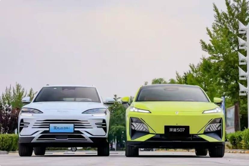 雙車大橫評！宋PLUS和深藍S07，誰是新能源SUV優選？