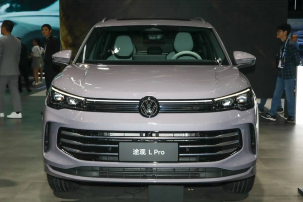 6月最新油車銷量：合資車包攬前八，朗逸登頂！