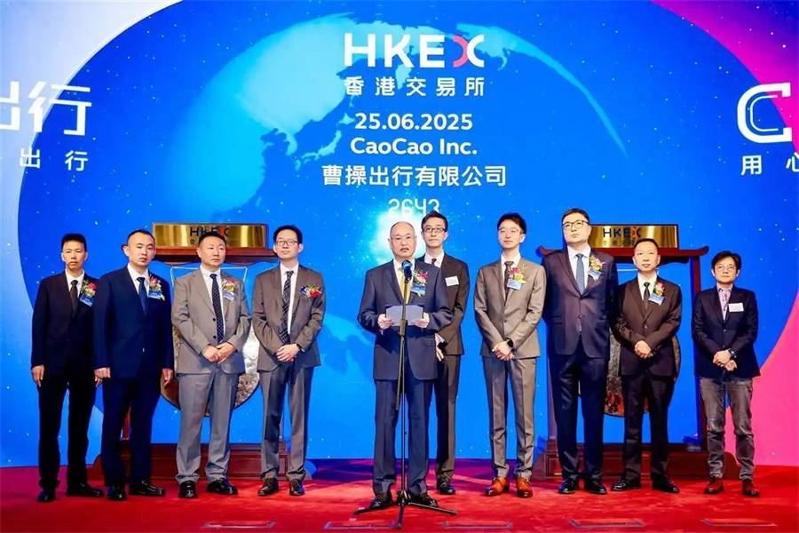 “汽車狂人”李書福,喜迎200億IPO