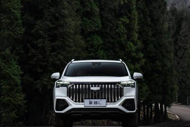 一家子出行必看 7座SUV，標配2.0T 10萬就能買