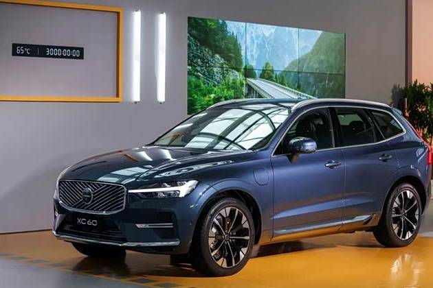 全新 XC60上市25.49萬元起，比小米YU7更香