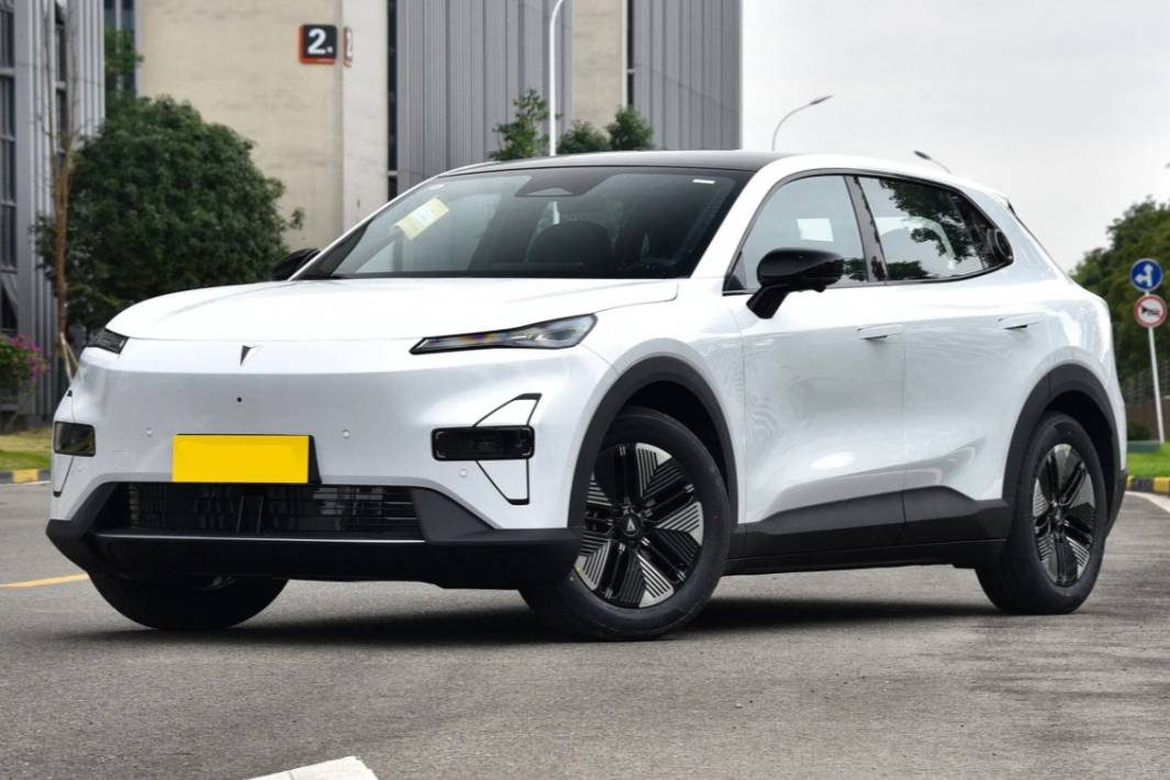 深蓝S05和海狮05 EV,谁才是15万内更值得推荐的SUV