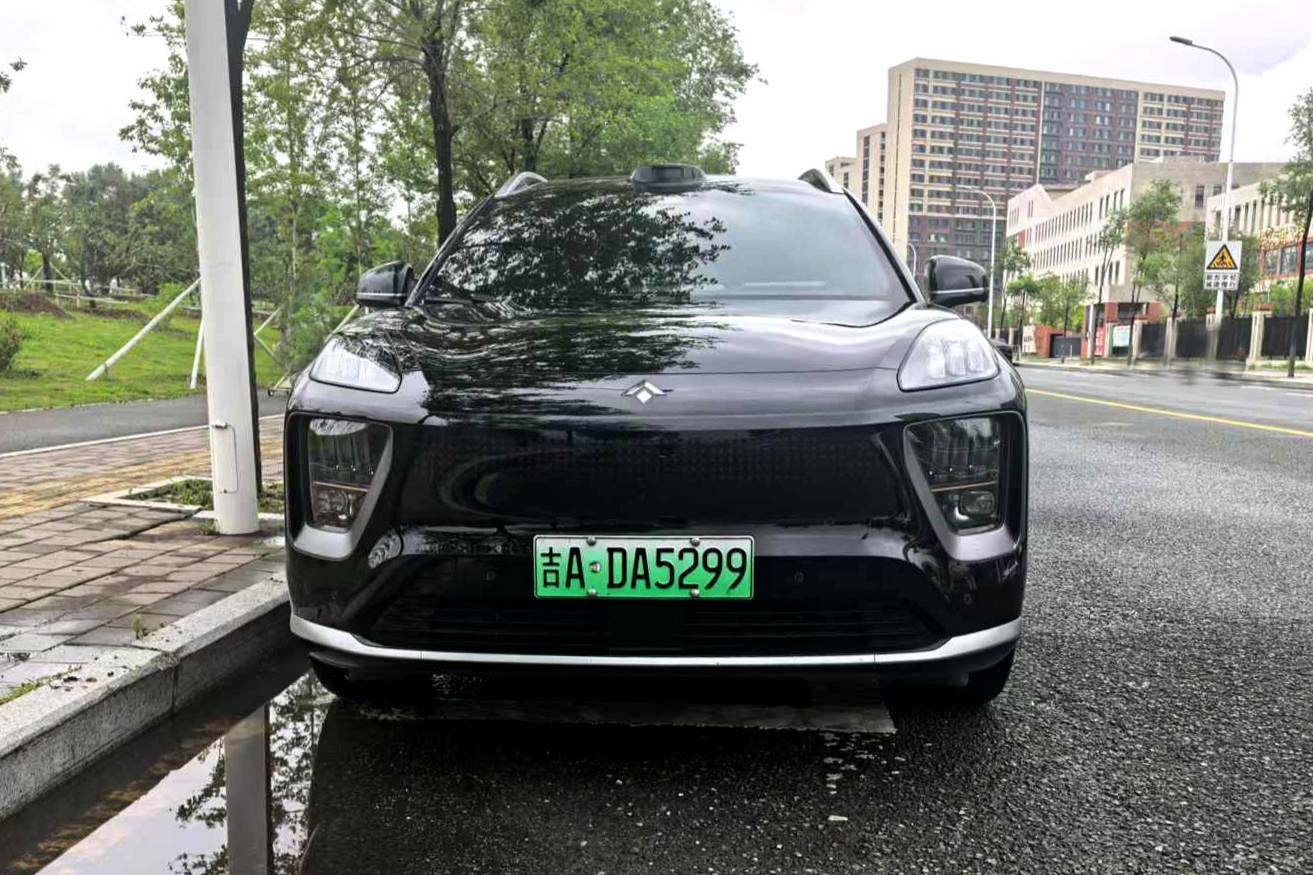 30萬(wàn)以內(nèi)家用智能豪華SUV標(biāo)桿 試駕昊鉑HL