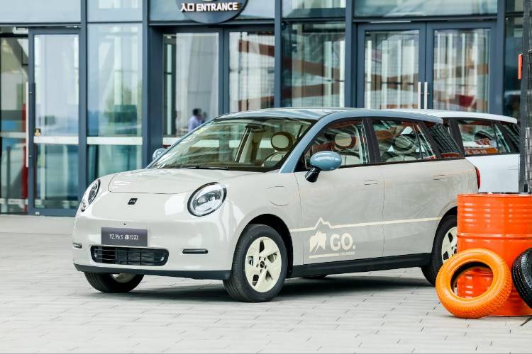 2025款釔為3試駕：以“越級(jí)哲學(xué)”重塑純電A0車體驗(yàn)