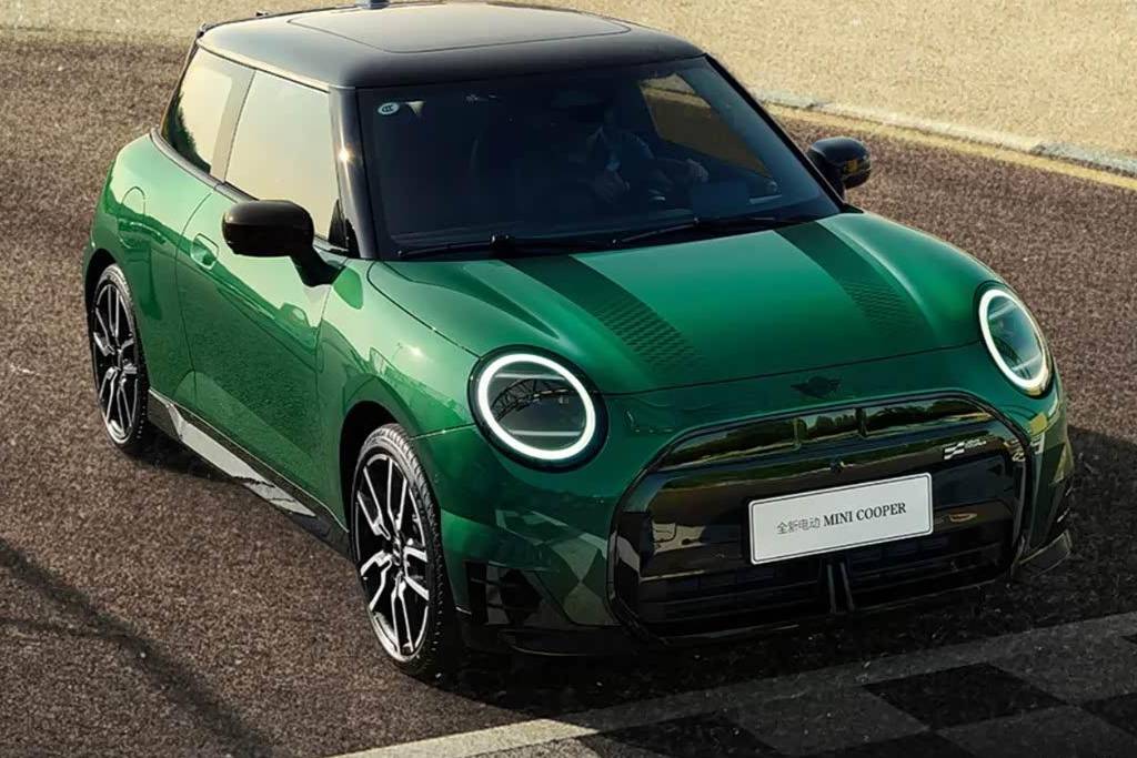 電動 MINI COOPER 賽車手上市！配備英倫綠車漆