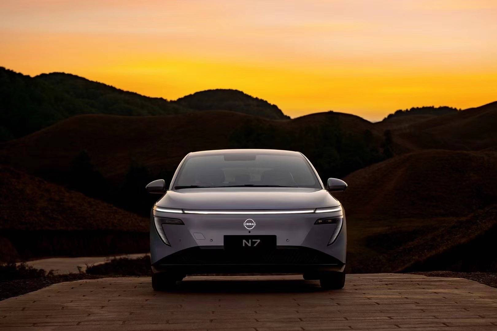 N7銷量可觀：東風(fēng)日產(chǎn)干的熱火朝天，日產(chǎn)總部卻危如累卵