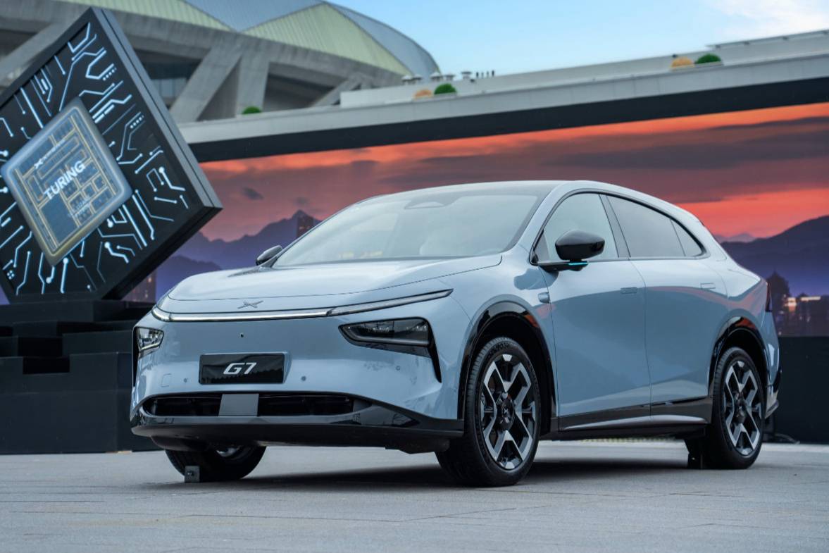跨時代的AI汽車小鵬G7上市，19.58萬起售
