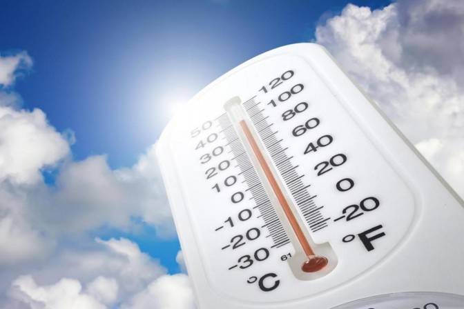40℃高溫不想車內蒸桑拿,試試杜邦汽車玻璃膜