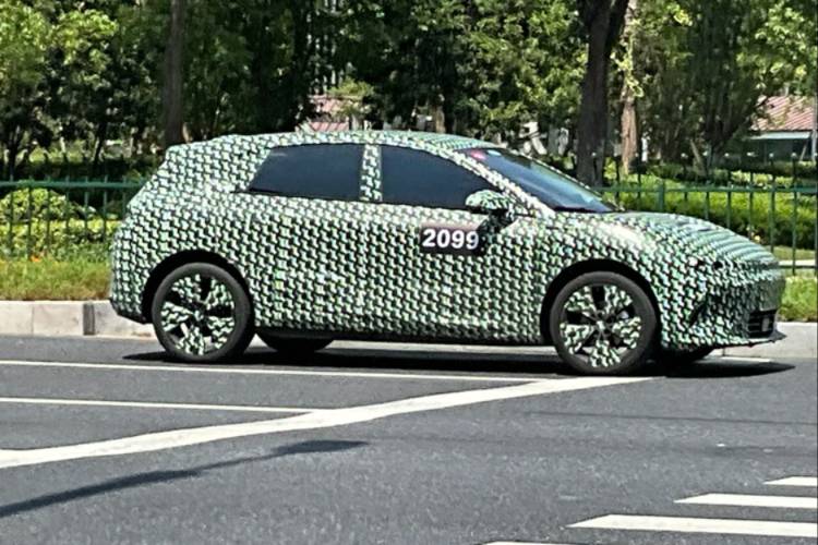兩廂車還是SUV？零跑B05曝光，激光雷達版本有望10萬以內