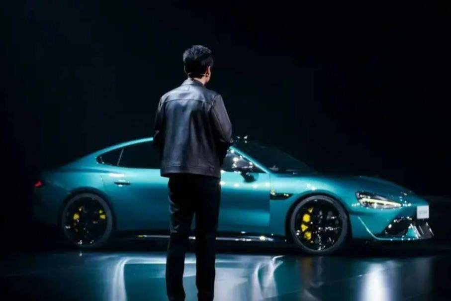 小米雷軍營銷翻車?紙巾盒是車規級,車機芯片卻是消費級