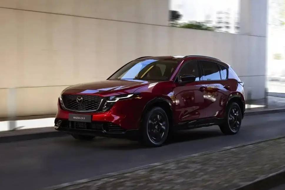 全新馬自達CX-5實車曝光！外觀更運動，搭載2.5L輕混動力