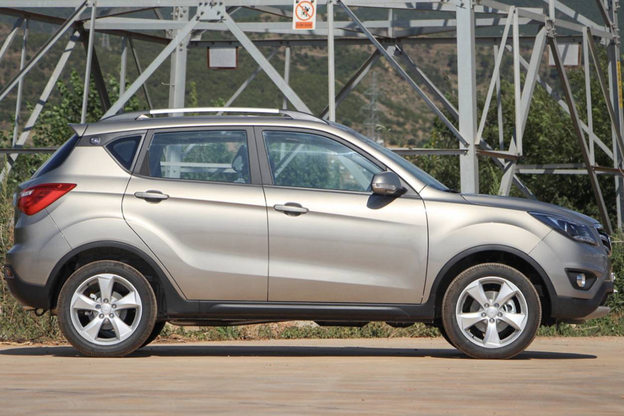 長安 CS35:小型 SUV 中的實力擔當