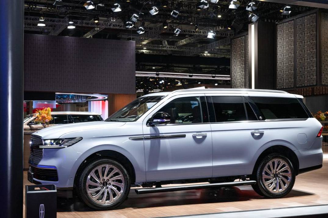 血統(tǒng)碾壓！領(lǐng)航員告訴你：什么叫百萬級(jí)豪華SUV?