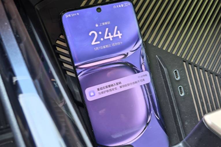 質(zhì)用車(chē)：10款車(chē)型無(wú)線充電性能測(cè)試對(duì)比(16)