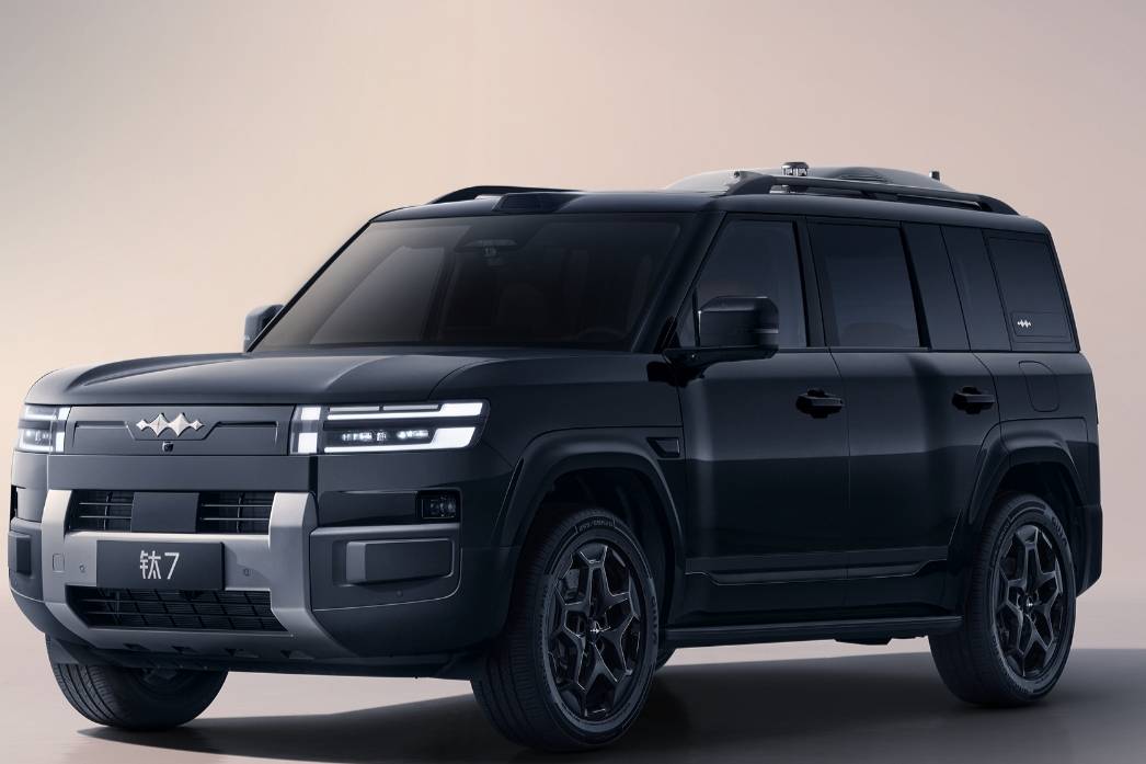 方程豹鈦7官圖發(fā)布：可選裝車載無人機(jī)，預(yù)計(jì)下半年上市