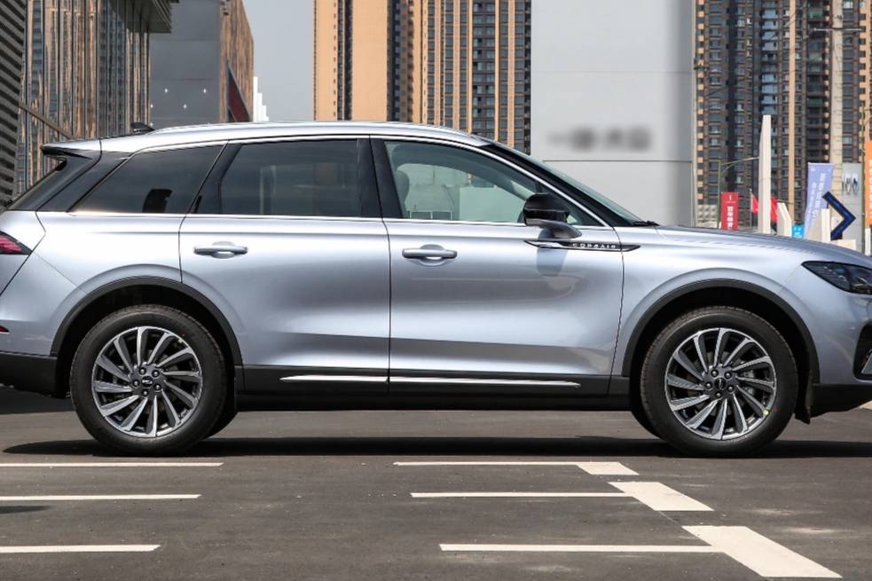 把美式豪華的基因刻進(jìn)骨子里，夏日用車變“降溫革命”