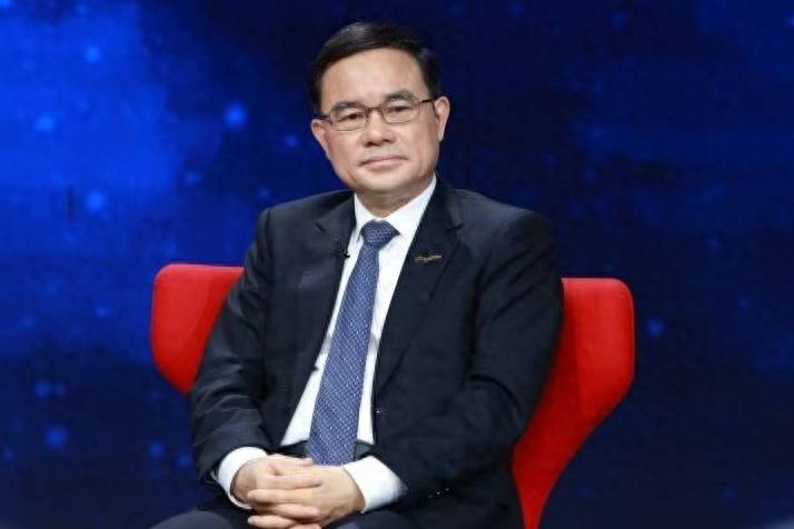 長(zhǎng)安汽車朱華榮：未來(lái)五年，中國(guó)車企海外投資風(fēng)險(xiǎn)加大