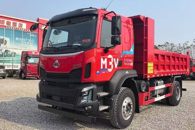 極限工況硬核擔當,乘龍M3 4×2極限自卸渾身“掙”能量