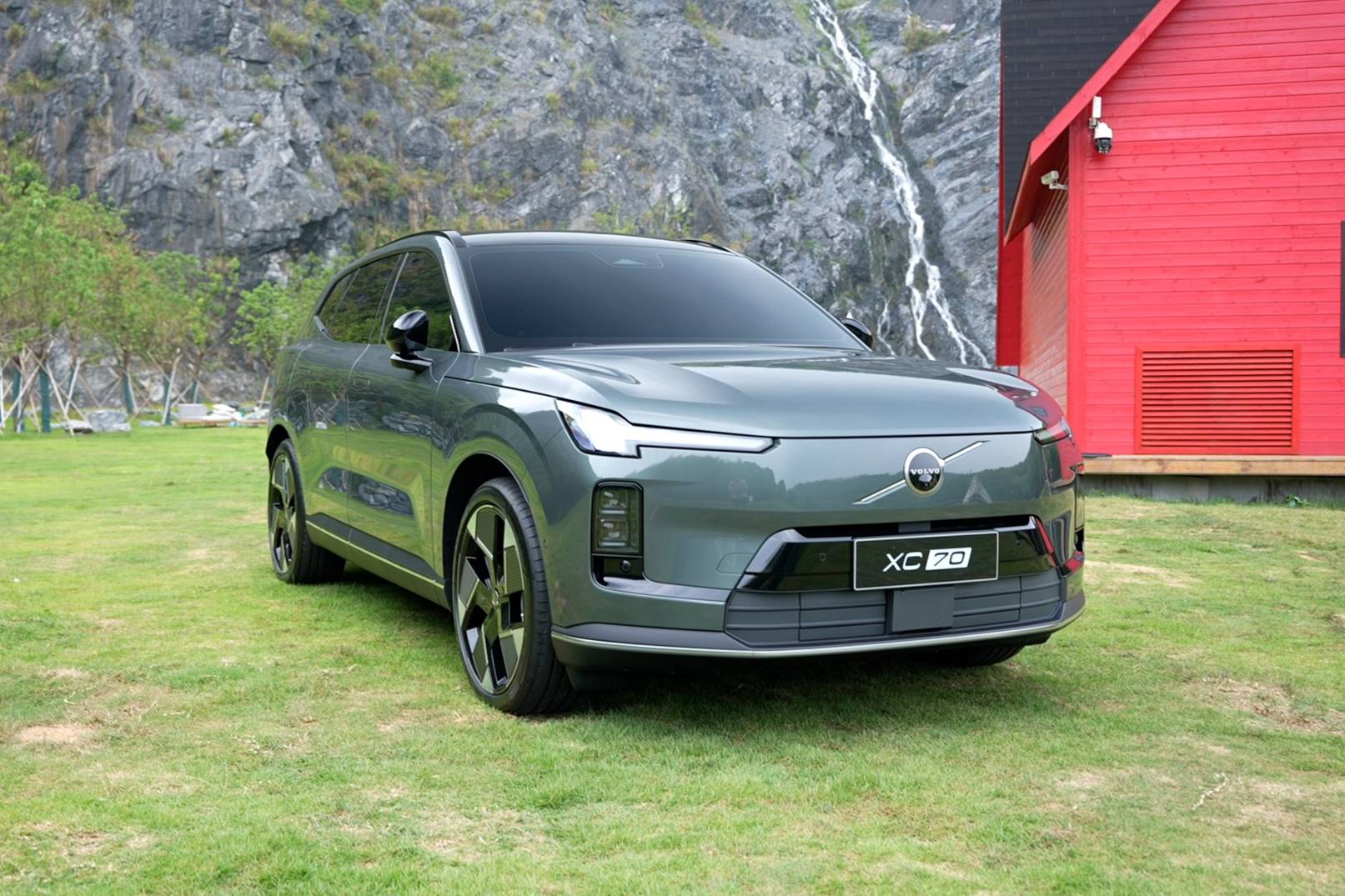 沃爾沃XC70要來(lái)了，將于8月開(kāi)啟預(yù)售，賣(mài)多少錢(qián)合適？