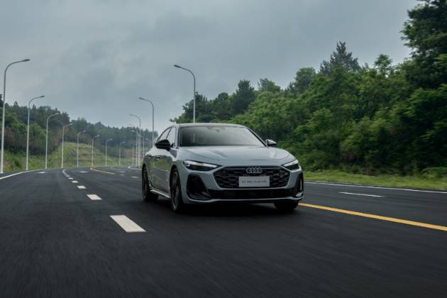 一汽奧迪A5L熱成型鋼車身承壓6.04倍車重創(chuàng)紀錄