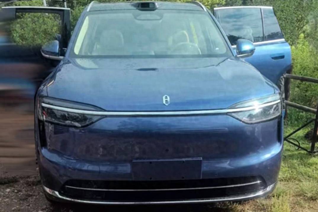 新款問界M7實車曝光，換裝全新家族臉譜，增加純電版