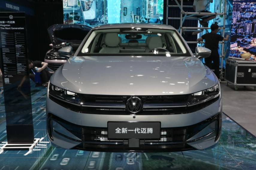 燃油車復(fù)興！B級車銷量榜，邁騰凱美瑞進前三
