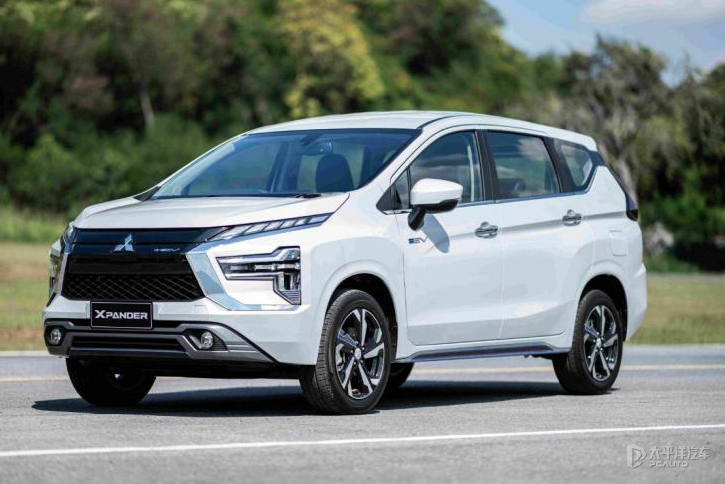 The 45th Thailand Motor Show will be held from March 27 to April 7, 2024. At this motor show, Mitsubishi will exhibit the Xpander and Xpander Cross HEV models that were recently launched in Thailand. Therefore, we can briefly learn about these two models.The Xpander is an MPV model under Mitsubishi that can balance comfort and versatility. Since its debut in Southeast Asia in 2017, it has been popular in ASEAN and is the third best-selling model of Mitsubishi. So what are the highlights of the r