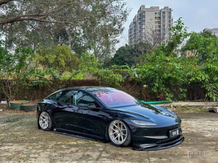 全新风格特斯拉model3改装airbft空气悬挂案例