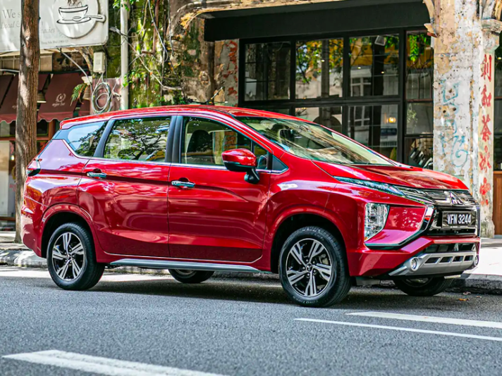The Mitsubishi Xpander is a 7-seater B-Segment SUV, offering one specification in Malaysia, and locally assembled (CKD) in the state of Pahang. Before entering the Malaysian market, the Xpander has already made waves in Southeast Asian countries like Indonesia, Thailand and Vietnam. Hence, Mitsubishi Motors Malaysia (MMM) has high expectations for the Xpander's performance in the local market.In terms of exterior design, the Mitsubishi Xpander adopts the new generation Dynamic Shield design lang