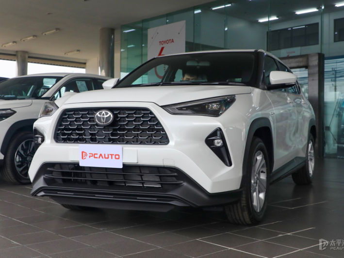 2024 Toyota Yaris Cross ราคาตั้งแต่ 789,000 บาท รุ่น HEV Premium มีราคาคุ้มค่าที่สุดไหม?
