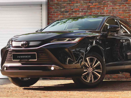 The 2023 Toyota Harrier is priced at RM 274,000, 2.0NA+CVT