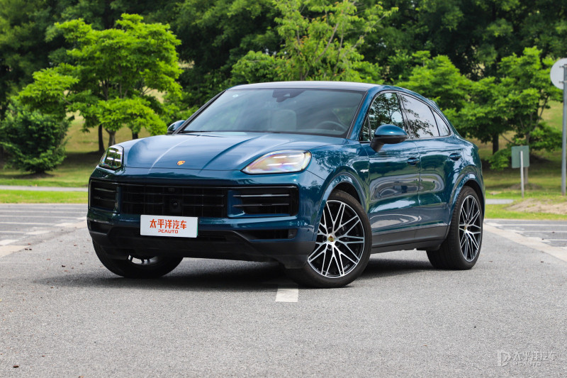 保时捷Cayenne Coupé E-Hybrid 自我与本我