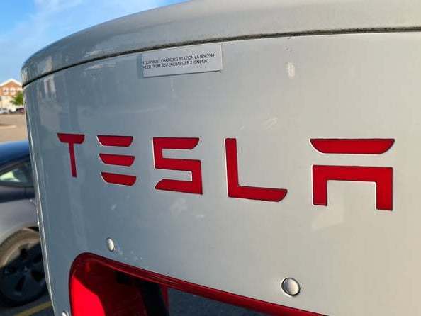 รายได้ไตรมาส 2 ของ Tesla : ส่งมอบ 444,000 คันในไตรมาสเดียว รายได้เพิ่มขึ้นแต่กําไรสุทธิพลาดเป้า