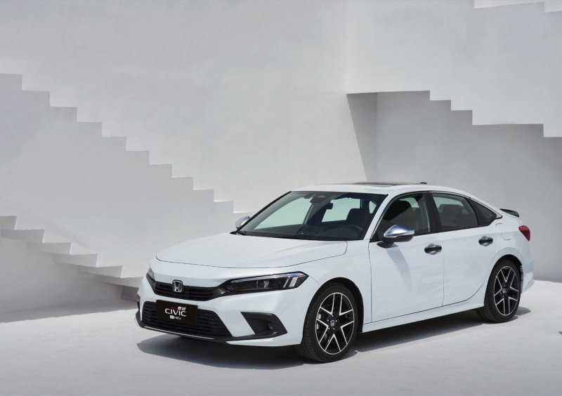 Whether it's about appearance or handling, why do young people all like Honda Civic?