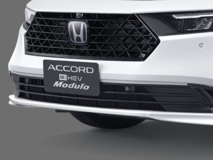 4.0 ลิตร/100 กม. การใช้น้ำมันที่ต่ำกว่าเดิม! Honda Accord มีราคาเริ่มต้นที่ THB 1,529,000!