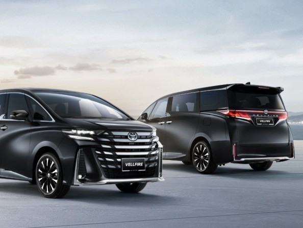 Difference between Alphard and Vellfire, Who is actually better?