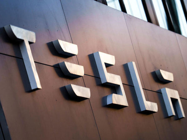 U.S. Model Y Owner Sued Tesla for Inflated Mileage Data