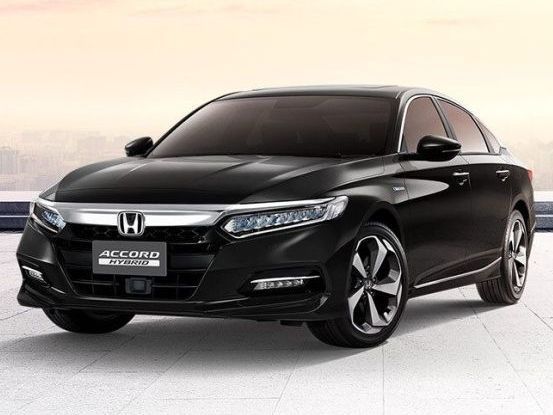 Honda Accord: โดดเด่นด้วยสมรรถนะอันยอดเยี่ยมและระบบขับเคลื่อนที่หลากหลาย