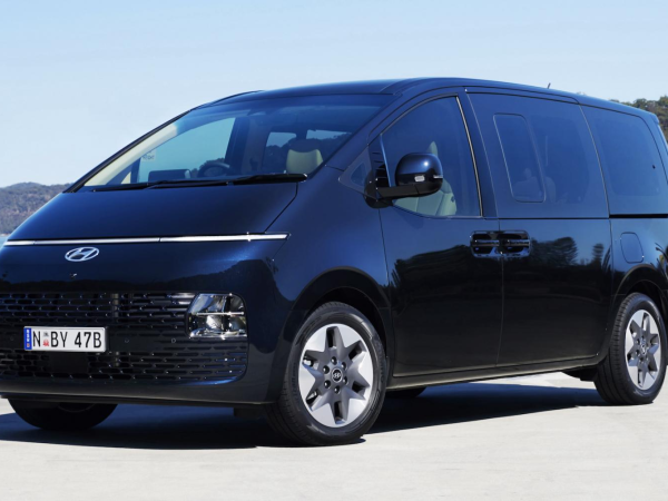 Hyundai Staria ล้ำด้วยเทคโนโลยี เปิดมิติใหม่แห่งการเดินทาง