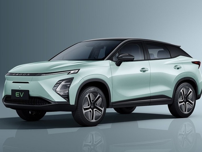 ราคา OMODA C5 EV ประจำปี2025 ลดลง 25 หมื่นบาท ขั้นต่ำสุดเพียง 649,000 บาท