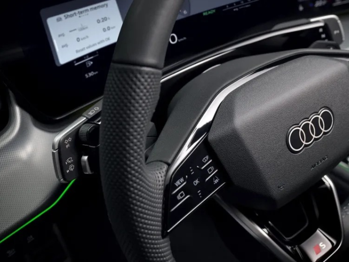 Audi Q3 2026 จะมีการเปลี่ยนแปลงด้านการออกแบบครั้งใหญ่หรือไม่? การปรับเปลี่ยนคันเกียร์ก่อให้เกิดข้อโต้แย้ง