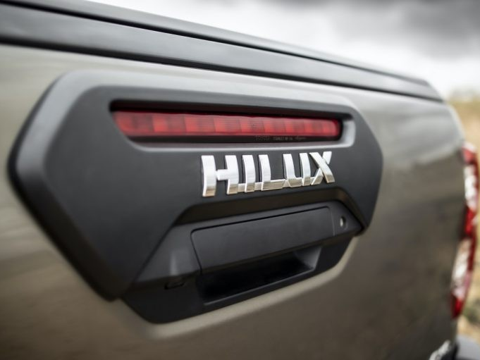 Toyota Hilux ยังคงครองแชมป์กระบะขายดี เดือนพฤษภาคมขายได้ 4,847 คัน