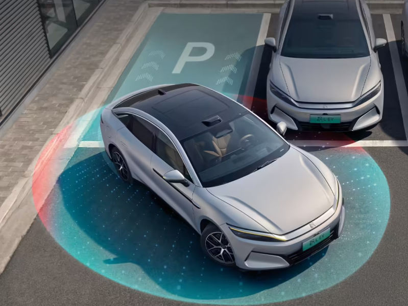 BYD เปิดตัวฟีเจอร์จอดรถอัจฉริยะระดับ L4 และให้คำมั่นว่าหากเกิดอุบัติเหตุ ทางบริษัทจะรับผิดชอบชดเชยให้