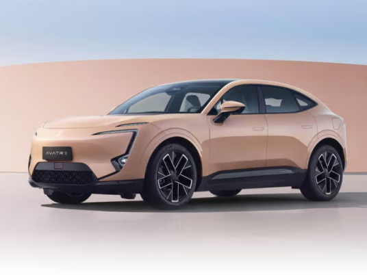 AVATR 11 Hits Singapore with a Bold Look. Will It Catch On?