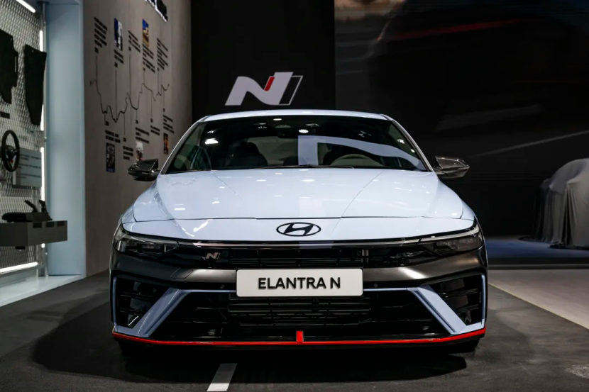 北京现代elantra gdi图片